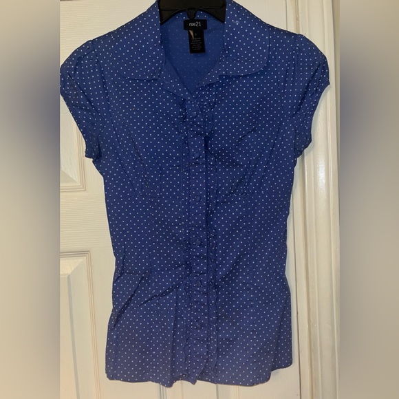 RUE21 Top, Blue/White, Size Small - Picture 6 of 6